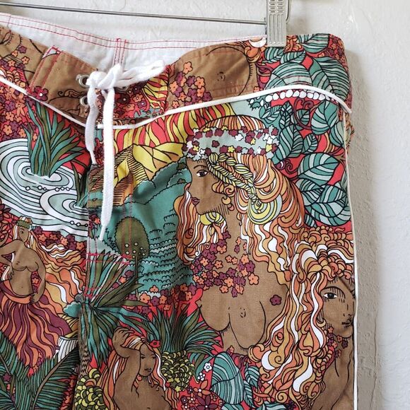 More Core Division Nude Women Tropical Floral Summer Mens Shorts Vintage Size 38